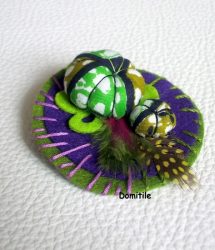 Broche artisanale unique