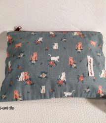 pochette plate artisanale avec chat